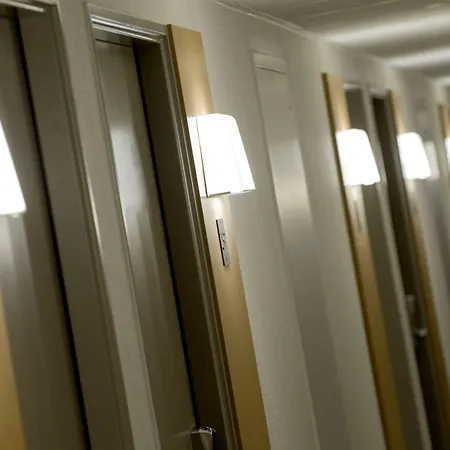Paris Est Universite ホテル 3*