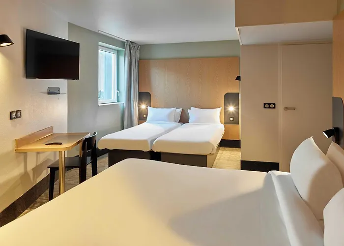 Paris Est Universite 3* Bobigny