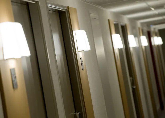 Paris Est Universite Hotel 3*