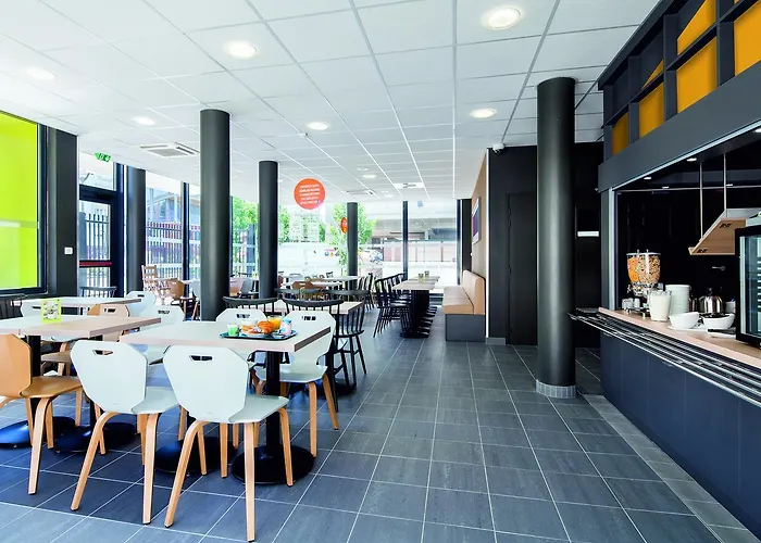 Paris Est Universite 3* Bobigny